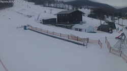 Lyžařská škola a dětské hřiště