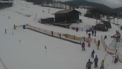 Lyžařská škola a dětské hřiště