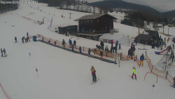 Lyžařská škola a dětské hřiště