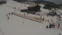 Lyžařská škola a dětské hřiště