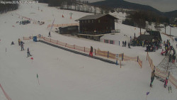 Lyžařská škola a dětské hřiště