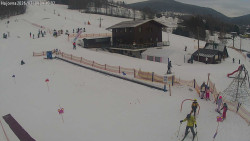 Lyžařská škola a dětské hřiště