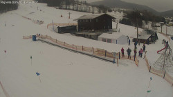 Lyžařská škola a dětské hřiště