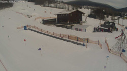 Lyžařská škola a dětské hřiště