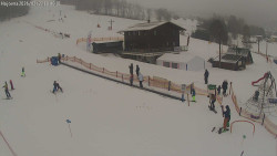 Lyžařská škola a dětské hřiště