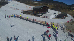 Lyžařská škola a dětské hřiště