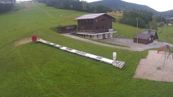 Skischule und Kinderspielplatz