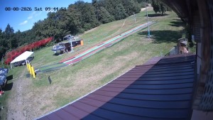Narciarski ośrodek miasta Meziboří - Wsiadanie na wyciąg - 8.8.2026 v 10:45 Narciarski ośrodek miasta Meziboří - Wsiadanie na wyciąg - 8.8.2026 v 10:45