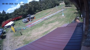Narciarski ośrodek miasta Meziboří - Wsiadanie na wyciąg - 8.8.2026 v 12:45 Narciarski ośrodek miasta Meziboří - Wsiadanie na wyciąg - 8.8.2026 v 12:45