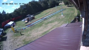 Narciarski ośrodek miasta Meziboří - Wsiadanie na wyciąg - 8.8.2026 v 15:45 Narciarski ośrodek miasta Meziboří - Wsiadanie na wyciąg - 8.8.2026 v 15:45