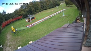 Narciarski ośrodek miasta Meziboří - Wsiadanie na wyciąg - 22.9.2026 v 11:45 Narciarski ośrodek miasta Meziboří - Wsiadanie na wyciąg - 22.9.2026 v 11:45