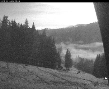 Snímek    4.11.2025 v 03:00