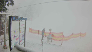 Ski areál Mezihoří Chomutov - Velká sjezdovka - 31.1.2026 v 08:46 Ski areál Mezihoří Chomutov - Velká sjezdovka - 31.1.2026 v 08:46