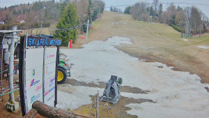 Ski areál Mezihoří Chomutov - Velká sjezdovka - 25.3.2026 v 08:47