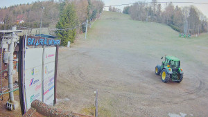 Ski areál Mezihoří Chomutov - Velká sjezdovka - 9.4.2026 v 06:32