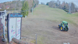 Ski areál Mezihoří Chomutov - Velká sjezdovka - 9.4.2026 v 09:32