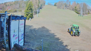 Ski areál Mezihoří Chomutov - Velká sjezdovka - 9.4.2026 v 13:02