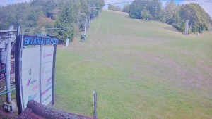 Ski areál Mezihoří Chomutov - Velká sjezdovka - 15.9.2026 v 11:46 Ski areál Mezihoří Chomutov - Velká sjezdovka - 15.9.2026 v 11:46