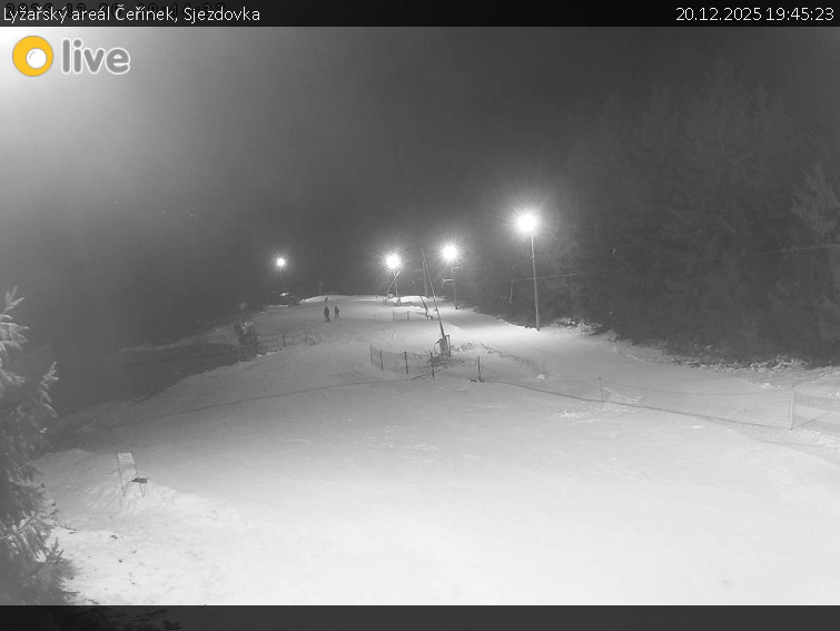 Lyžařský areál Čeřínek - Sjezdovka - 20.12.2025 v 19:45