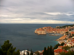 Staré město, přístav