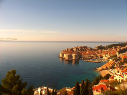 Staré město, přístav