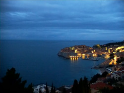 Staré město, přístav