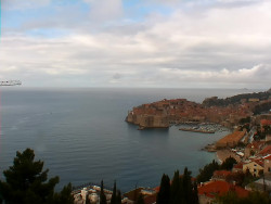 Staré město, přístav