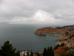 Staré město, přístav