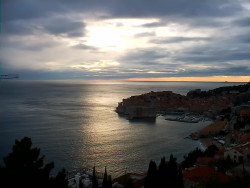 Staré město, přístav