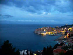 Staré město, přístav