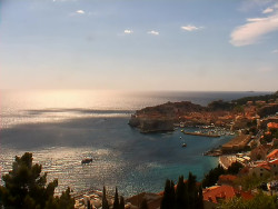 Staré město, přístav