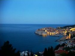 Staré město, přístav