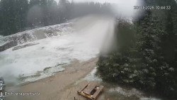 Protržená přehrada