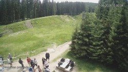 Burst dam
