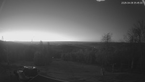 Ski areál Alšovka - Měděnec - Horní část sjezdovek - 8.4.2026 v 05:45