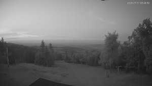 Ski areál Alšovka - Měděnec - Horní část sjezdovek - 31.7.2026 v 05:45 Ski areál Alšovka - Měděnec - Horní část sjezdovek - 31.7.2026 v 05:45