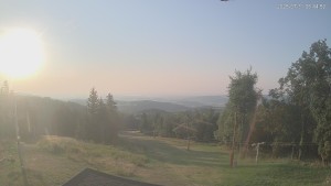 Ski areál Alšovka - Měděnec - Horní část sjezdovek - 31.7.2026 v 06:45 Ski areál Alšovka - Měděnec - Horní část sjezdovek - 31.7.2026 v 06:45
