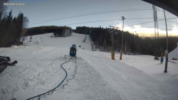 Sjezdovka K Snowparku