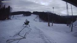 Sjezdovka K Snowparku