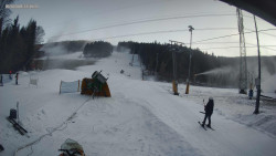 Sjezdovka K Snowparku