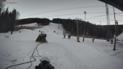 Sjezdovka K Snowparku