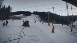 Sjezdovka K Snowparku