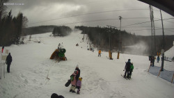 Sjezdovka K Snowparku