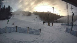 Sjezdovka K Snowparku