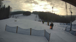 Sjezdovka K Snowparku