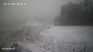 Lyžařský areál Kadlečák - Sjezdovka - 3.12.2025 v 08:45 Lyžařský areál Kadlečák - Sjezdovka - 3.12.2025 v 08:45