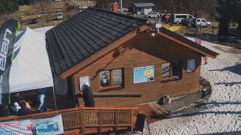 Pujcovna ve Skiareálu na Trojáku