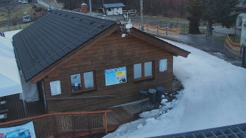 Pujcovna ve Skiareálu na Trojáku